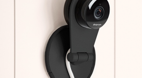 2 Gadgets, une caméra et des interrupteurs contrôlés par votre téléphone intelligent