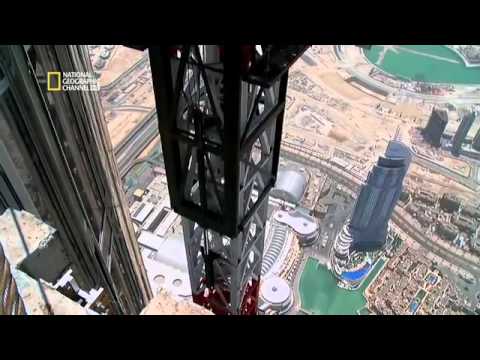 Reportage en français de 48 minutes sur la construction de la plus haute tour au monde!